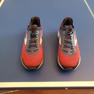 EUC, Brooks Levitate 2 Mens 10.5